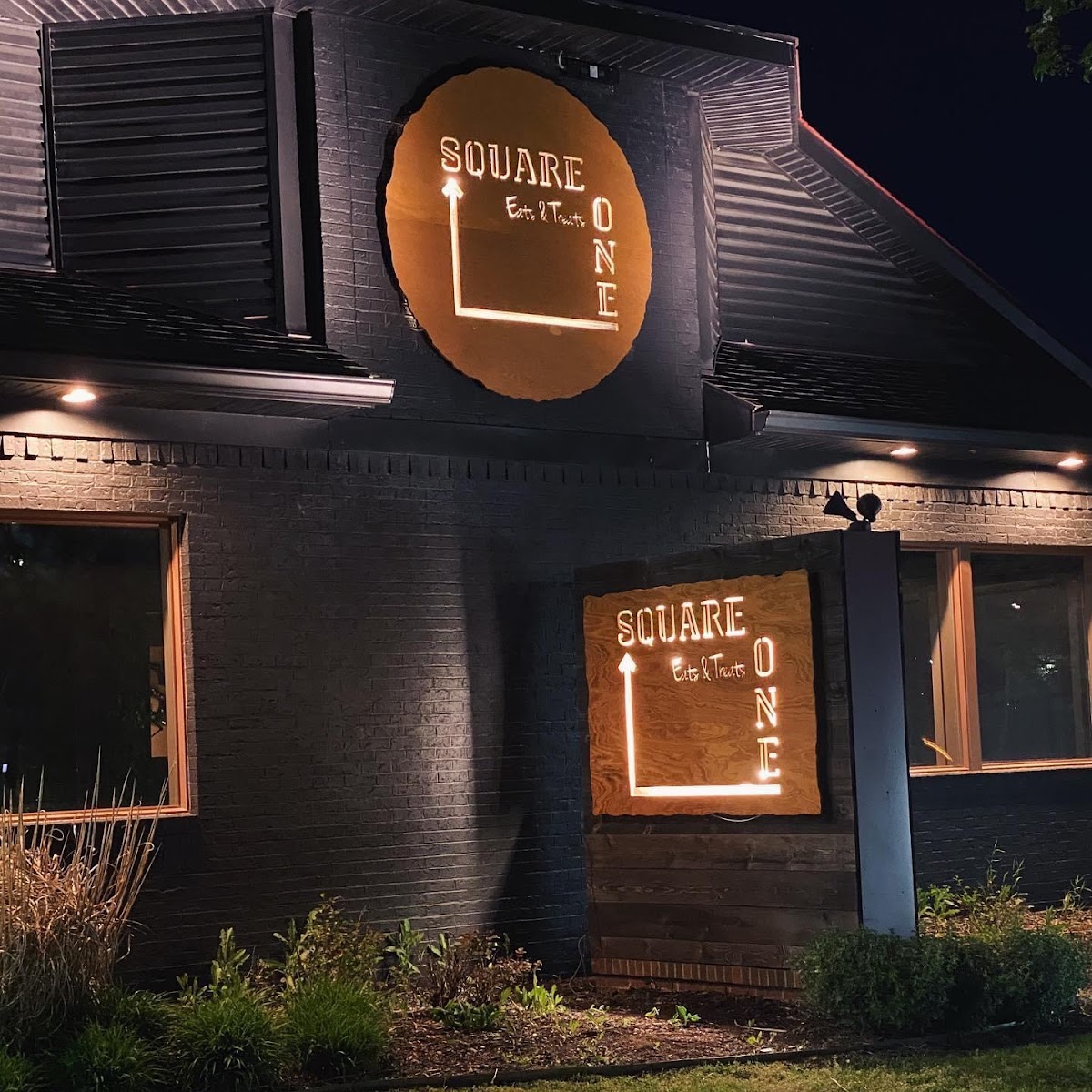 Square One Eats And Treats